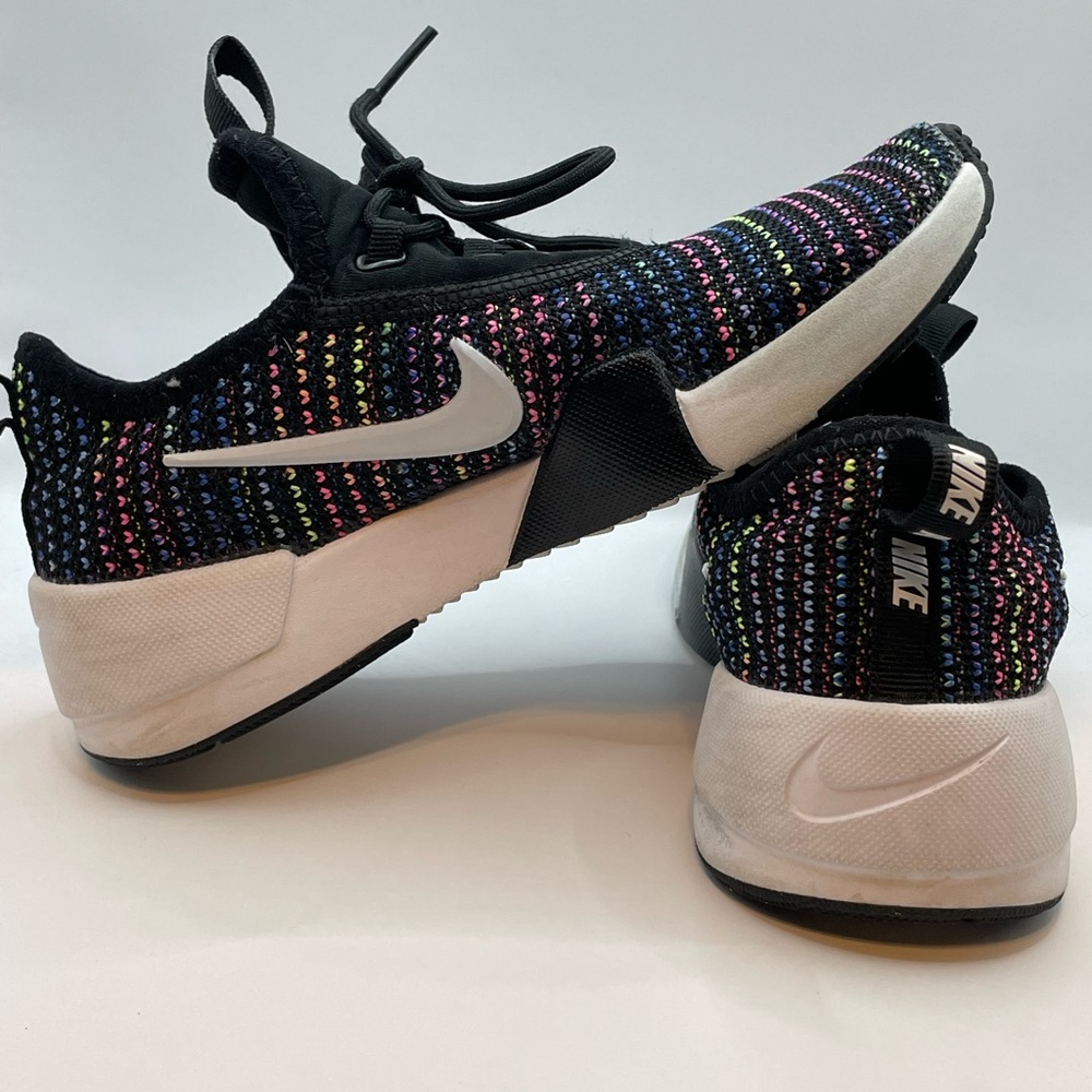 Kids Nike size 2.5